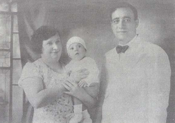 Foto de Amélia, Alexis e Aníbal